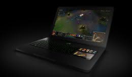 razer_blade_gaming_laptop_11
