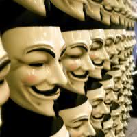 guy_fawkes_masks-520x500