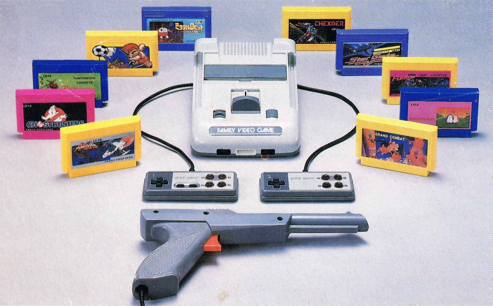 Nintendo первая. Приставка Денди Нинтендо. Нинтендо приставка из 90-х. Игровая приставка NES Денди. Приставки NES В 90х Famicom.