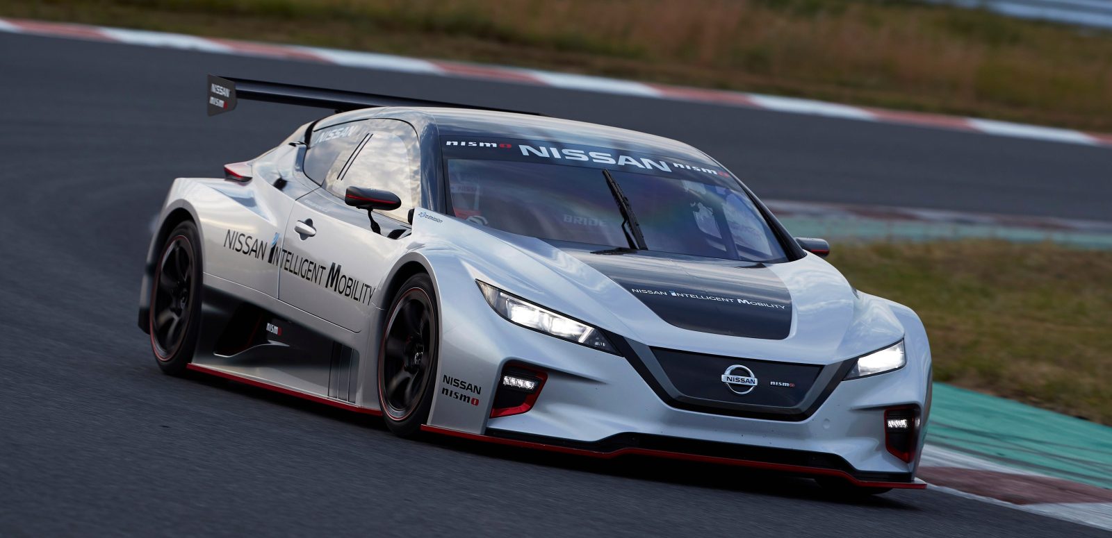 Nissan Leaf NISMO RC 2018 elektryczny samochód wyścigowy